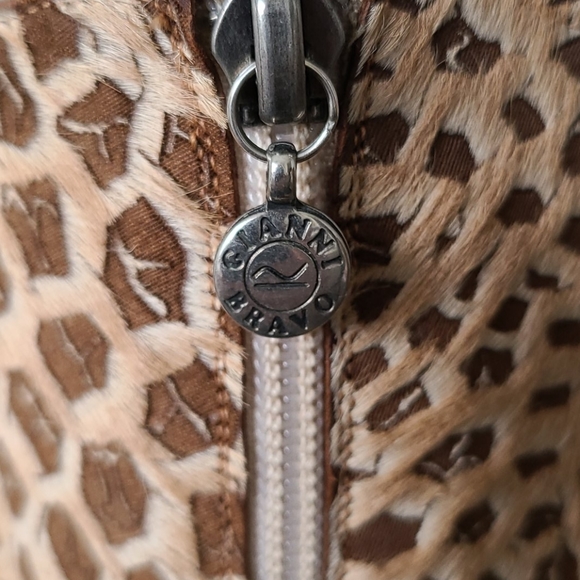 Boots - Picture 3 of 7